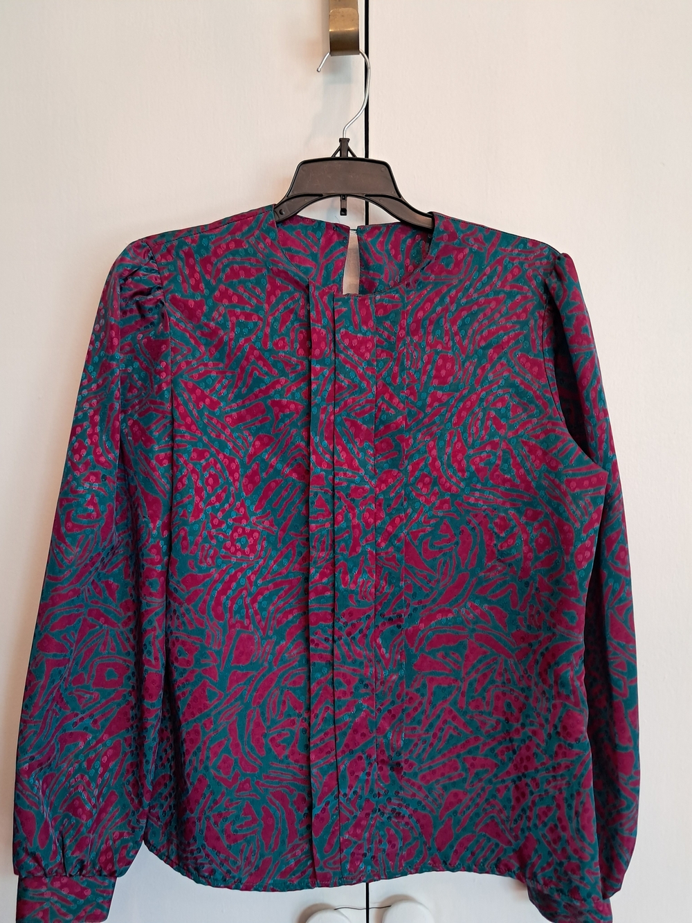 Thats Me Women’s Patterned Long-Sleeve Shirt - Teal & Magenta